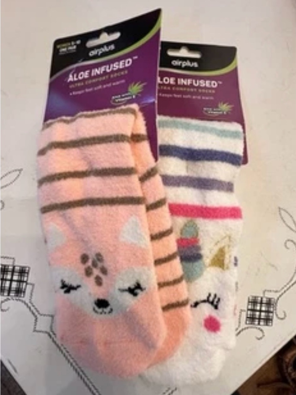 Set Of 2 Air Plus Aloe Infused Peach Fox And Unicorn Novelty Moisturizing Socks